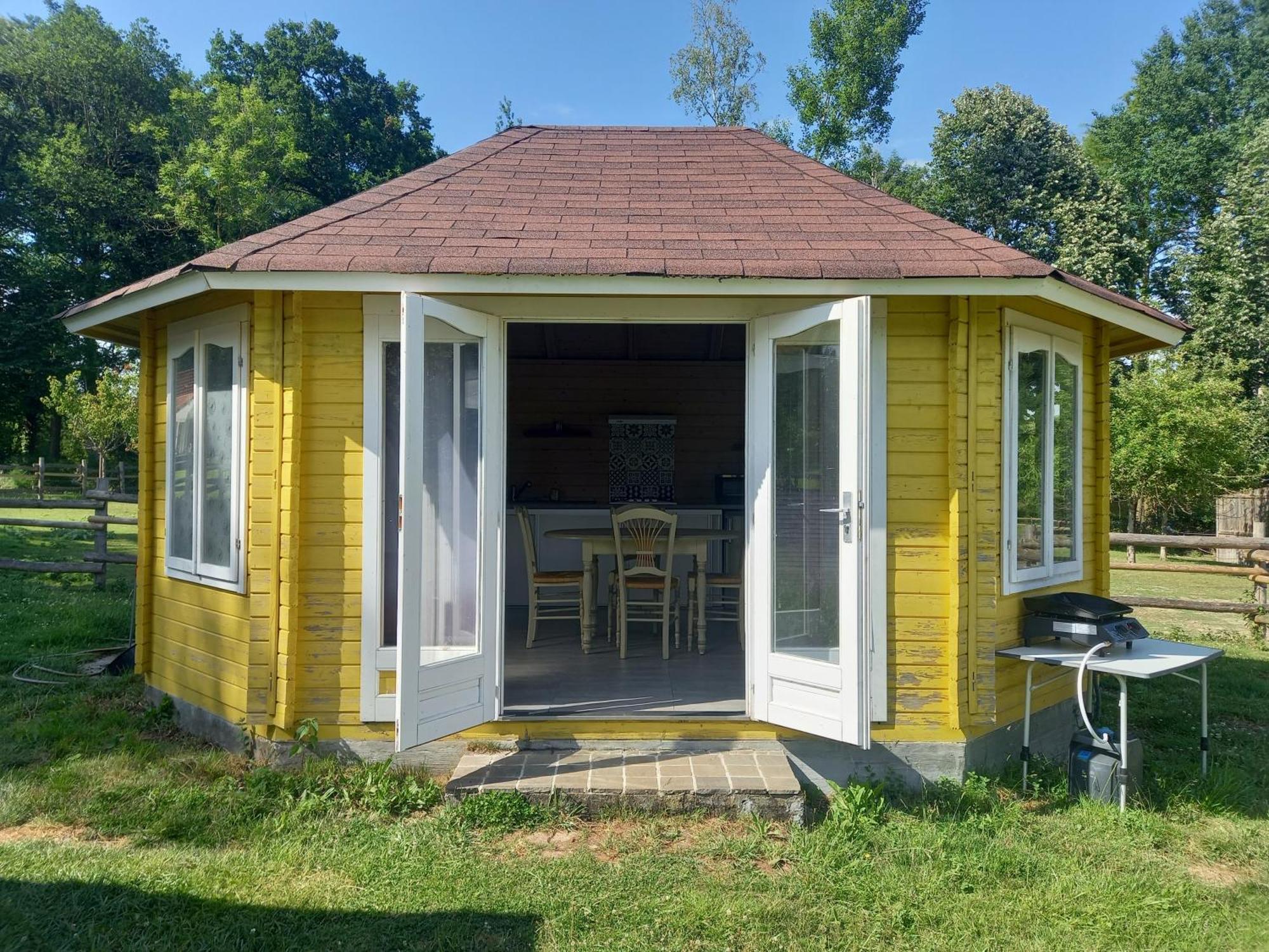 Chalet Au Coeur De La Nature Le Grand-Lucé エクステリア 写真