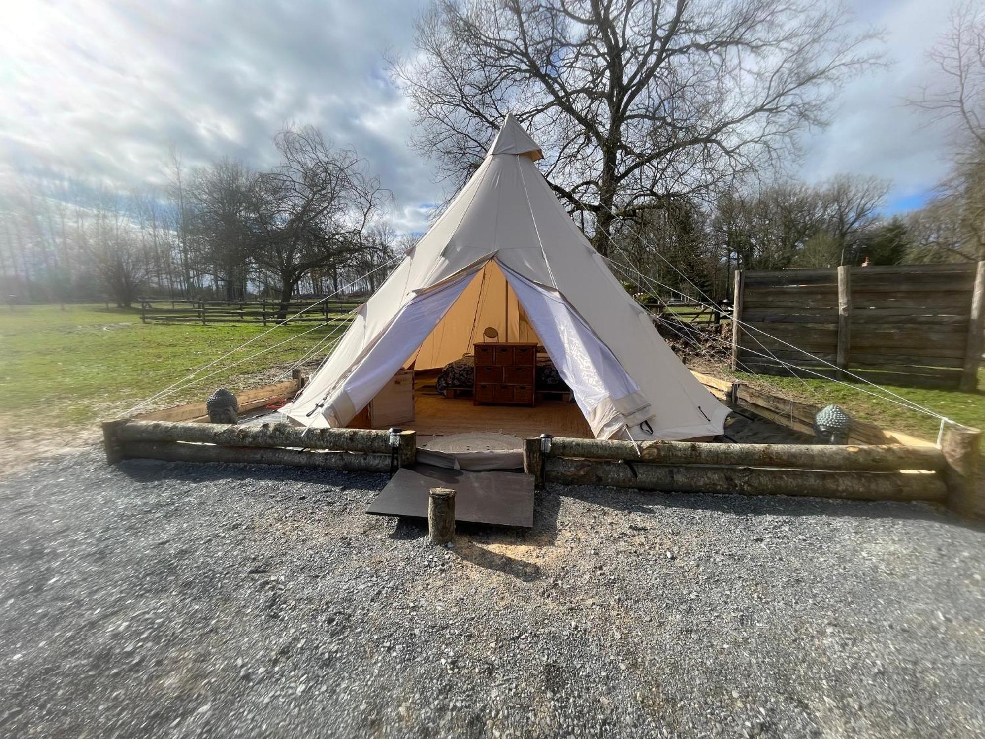 Chalet Au Coeur De La Nature Le Grand-Lucé エクステリア 写真